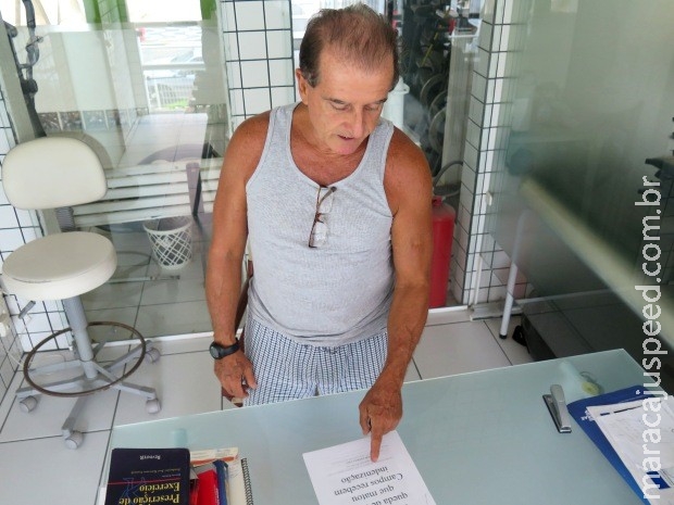 "Vou dar a volta por cima", diz dono de academia atingida por jato de Campos "Vou dar a volta por cima", diz dono de academia atingida por jato de Campos