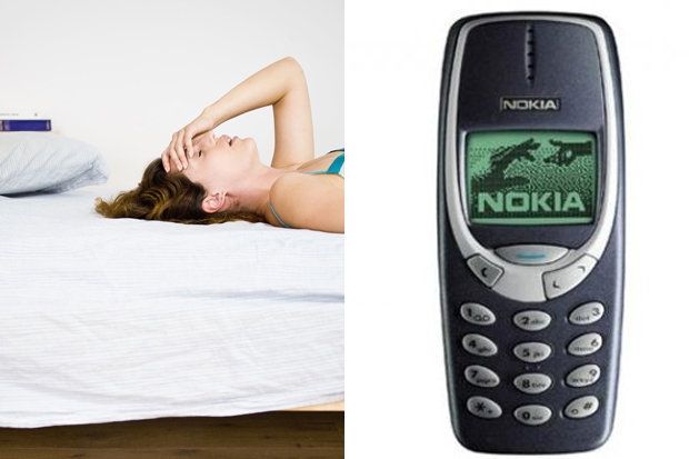 Mulher fica com celular preso na vagina após usá-lo como brinquedo íntimo Mulher fica com celular preso na vagina após usá-lo como brinquedo íntimo