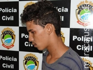 Jovem é abordado pela PM, tentar fugir e acaba preso por receptação Jovem é abordado pela PM, tentar fugir e acaba preso por receptação