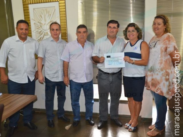 Ganhadores do Concurso de Decoração Natalina recebem isenção de IPTU