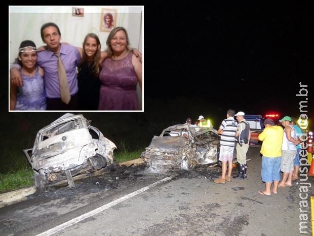 Família que morreu em acidente havia acabado de comemorar aniversário Família que morreu em acidente havia acabado de comemorar aniversário