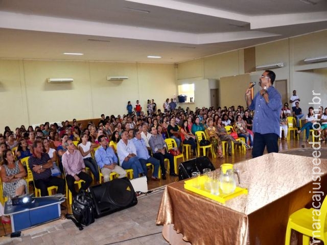 Maracaju Educação: Professores e Diretores da Rede Municipal de Ensino participam de palestra
