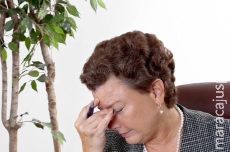 Tratamento hormonal para menopausa pode aumentar risco de câncer de ovário Tratamento hormonal para menopausa pode aumentar risco de câncer de ovário