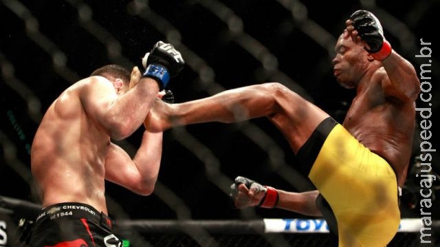 Segundo exame de Anderson Silva dá negativo