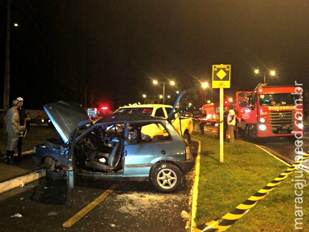 Vítima de acidente entre caminhonete e carro de passeio não tinha CNH Vítima de acidente entre caminhonete e carro de passeio não tinha CNH