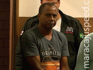 "Estou sofrendo", diz homem suspeito de matar mãe e bebês gêmeos "Estou sofrendo", diz homem suspeito de matar mãe e bebês gêmeos