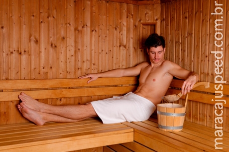 Frequentar sauna reduz risco de ataque cardíaco em até 40%, diz estudo 