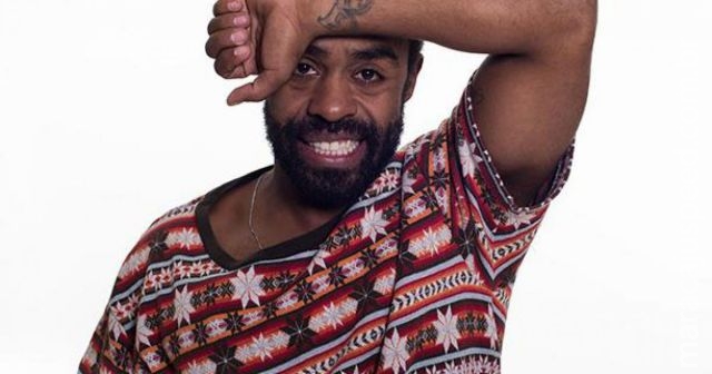 BBB15 Douglas conta que já espancou uma mulher duas vezes: "Dei um soco que ela desmaiou" BBB15 Douglas conta que já espancou uma mulher duas vezes: "Dei um soco que ela desmaiou"