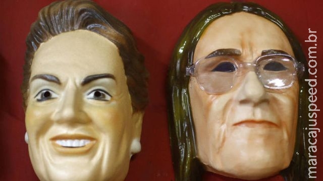 Os políticos que já viraram máscara de Carnaval Os políticos que já viraram máscara de Carnaval