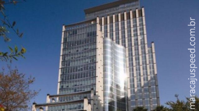 Grandes empresas tomam medidas contra crise da água Grandes empresas tomam medidas contra crise da água