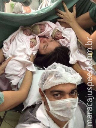 Mãe da à luz quadrigêmeos e morre 24h depois do parto Mãe da à luz quadrigêmeos e morre 24h depois do parto