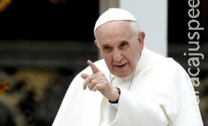Igreja não pode ser indiferente aos que sofrem, afirma Papa