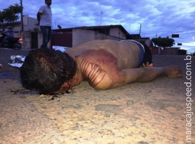 Homem suspeito de estupro é morto a pauladas e golpes de chave de fenda em MS Homem suspeito de estupro é morto a pauladas e golpes de chave de fenda em MS