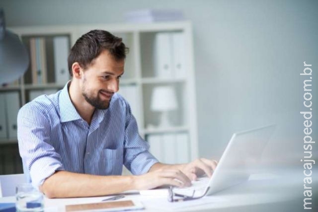 Passar muito tempo sentado reduz os benefícios do exercício Passar muito tempo sentado reduz os benefícios do exercício