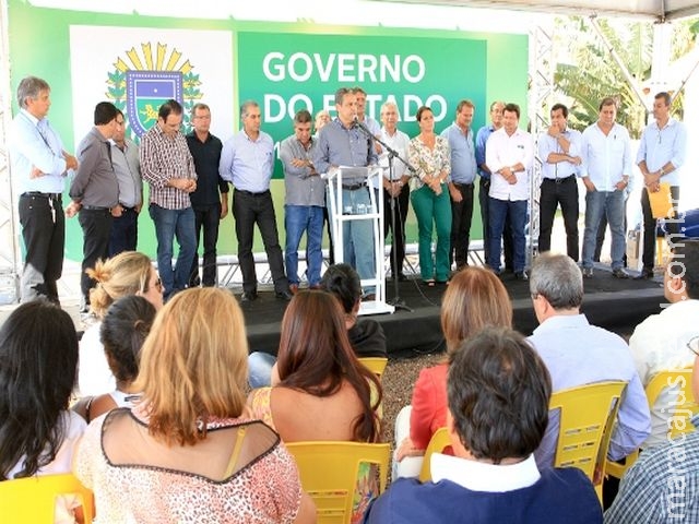 Maracaju: Vista Alegre recebe R$ 1,48 milhão em obras da Sanesul Maracaju: Vista Alegre recebe R$ 1,48 milhão em obras da Sanesul