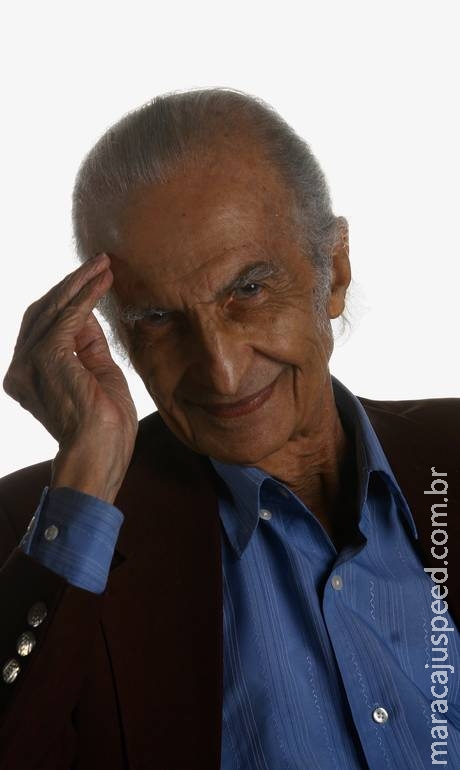 Morre o humorista Jorge Loredo, o Zé Bonitinho, aos 89 anos Morre o humorista Jorge Loredo, o Zé Bonitinho, aos 89 anos