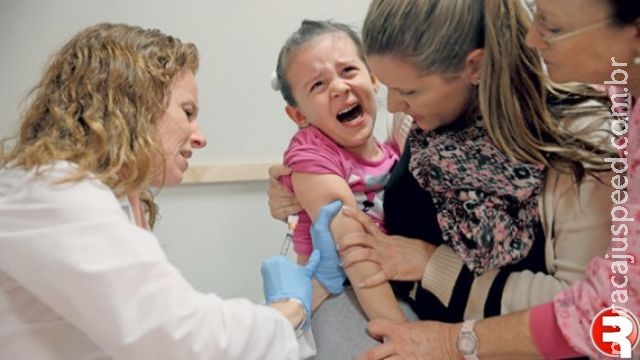 Por pressão, pediatras mudam calendário de vacinação de pacientes Por pressão, pediatras mudam calendário de vacinação de pacientes