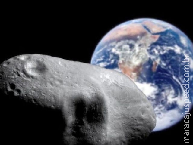 Grande asteroide irá passar próximo da Terra na sexta-feira Grande asteroide irá passar próximo da Terra na sexta-feira