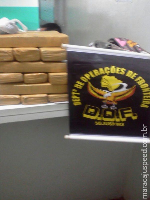 DOF apreende menor com14 kg de maconha em ônibus DOF apreende menor com14 kg de maconha em ônibus