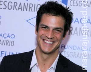 Mateus Solano passa aniversário de 34 anos rodando filme em Dourados Mateus Solano passa aniversário de 34 anos rodando filme em Dourados