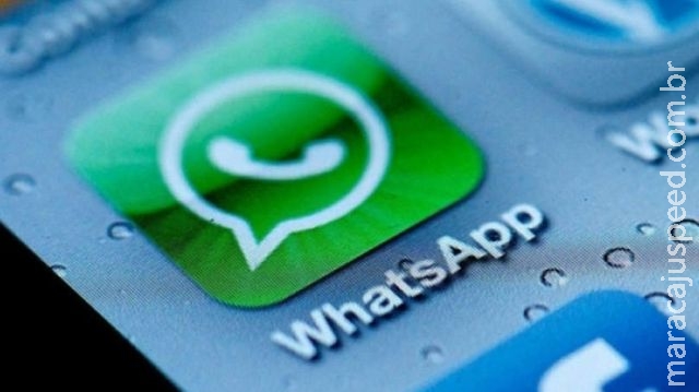 Mulher ganha indenização após assédio de chefe no WhatsApp
