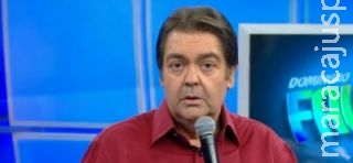 Faustão pede desculpas por ofender assistente