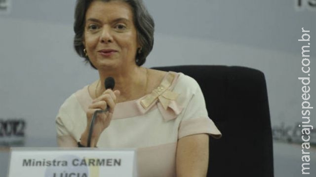Ministra do STF reconhece adoção de criança por casal gay