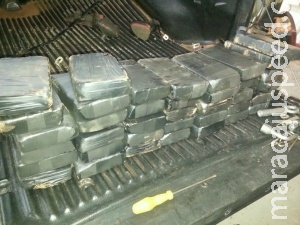 Endividado com agiotas é preso com 50 kg de cocaína que saiu de Dourados Endividado com agiotas é preso com 50 kg de cocaína que saiu de Dourados