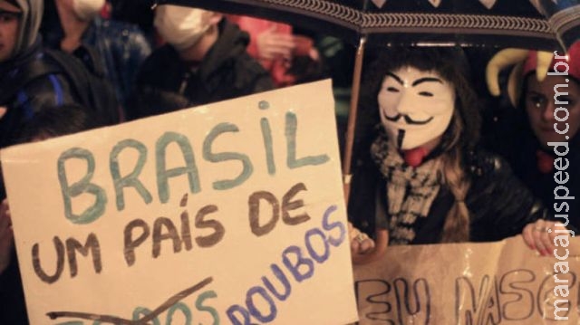 9% dos brasileiros admitem ter pagado propina no último ano 9% dos brasileiros admitem ter pagado propina no último ano