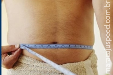 “Hormônio do amor” liberado no sexo pode ajudar homem a perder peso, aponta estudo