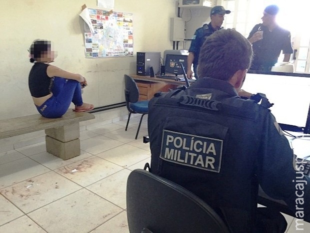 Menor morde mão de policial e é apreendida em Três Lagoas Menor morde mão de policial e é apreendida em Três Lagoas