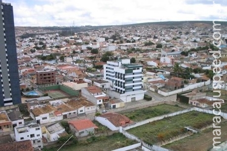 Homem é encontrado sem cabeça e órgão genital cortado Homem é encontrado sem cabeça e órgão genital cortado