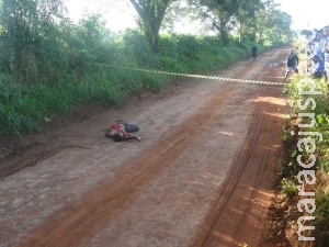 Rapaz é encontrado morto com tiro na cabeça em Caarapó Rapaz é encontrado morto com tiro na cabeça em Caarapó