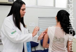 Corumbá inicia vacinação contra HPV e meta é imunizar 3,07 mil meninas Corumbá inicia vacinação contra HPV e meta é imunizar 3,07 mil meninas
