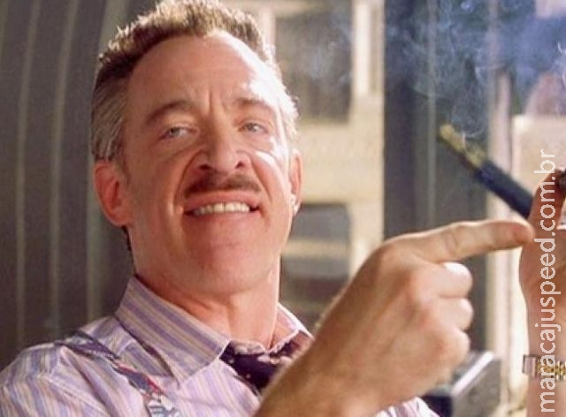 Disney proíbe personagens fumantes em todas as suas produções Disney proíbe personagens fumantes em todas as suas produções
