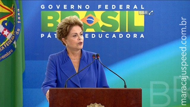 "É coerente com a minha vida", diz Dilma sobre combate à corrupção