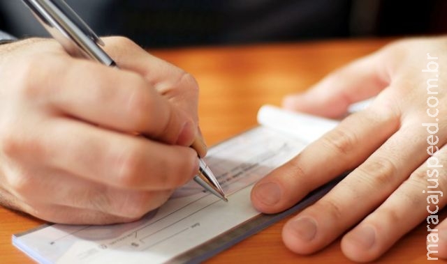 Taxas do cheque especial e empréstimo pessoal voltam a subir, diz Procon Taxas do cheque especial e empréstimo pessoal voltam a subir, diz Procon