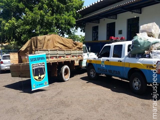 PRE apreende caminhão abarrotado de contrabando