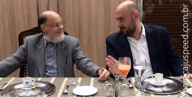 Diretores trocam farpas na Record, e bispo substitui reuniões por orações Diretores trocam farpas na Record, e bispo substitui reuniões por orações