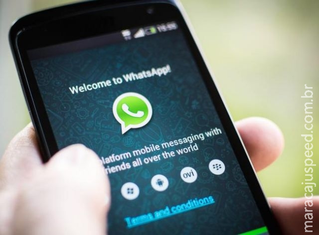 WhatsApp libera atualização que permite ligação de voz no iPhone WhatsApp libera atualização que permite ligação de voz no iPhone