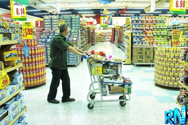 Consumidor que comprar produto vencido terá por lei o direito de trocar Consumidor que comprar produto vencido terá por lei o direito de trocar