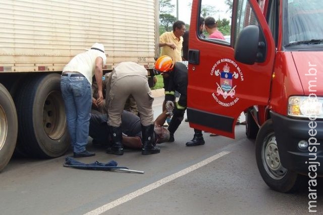 Motorista fica preso em carreta na MS-134 em Nova Andradina