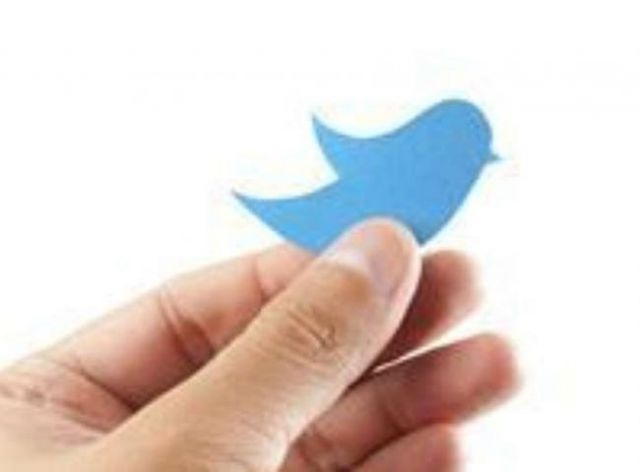 Como um tuíte custou US$ 8 bilhões ao Twitter Como um tuíte custou US$ 8 bilhões ao Twitter