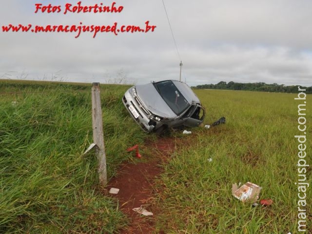 Maracaju: Condutora perde controle de veículo e capota na MS 162