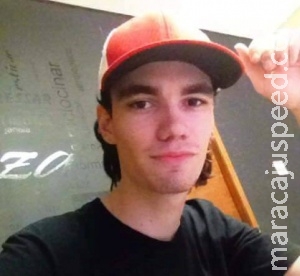 Jovem de 20 anos morre ao levar tiro na cabeça no centro de Dourados Jovem de 20 anos morre ao levar tiro na cabeça no centro de Dourados