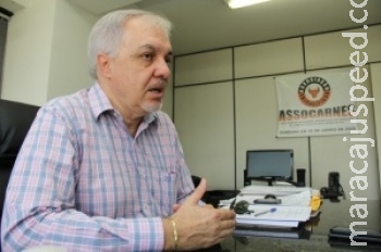 Falta de boi para abate pode fechar mais dois frigoríficos no Estado Falta de boi para abate pode fechar mais dois frigoríficos no Estado