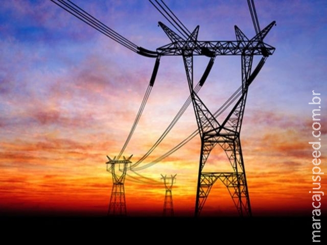 Pela 3ª vez no ano, energia é reajustada e ficará 3,22% mais cara no Estado Pela 3ª vez no ano, energia é reajustada e ficará 3,22% mais cara no Estado