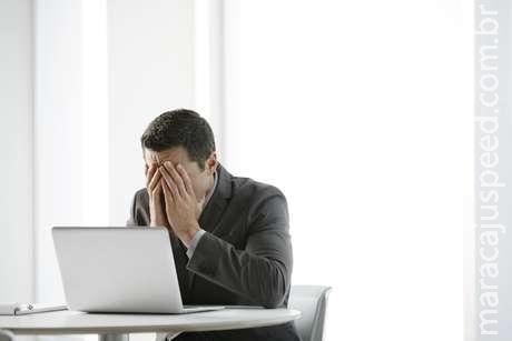 Para 69% dos chefes, depressão não justifica afastamento Para 69% dos chefes, depressão não justifica afastamento