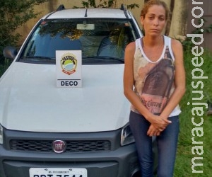 Mulher é presa com carro usado em transporte de drogas Mulher é presa com carro usado em transporte de drogas