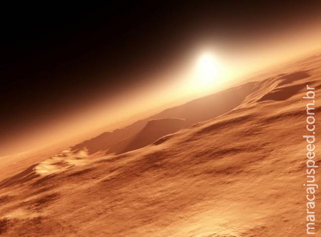 Nasa encontra evidências de água líquida em Marte Nasa encontra evidências de água líquida em Marte